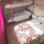 La Pensión 2*